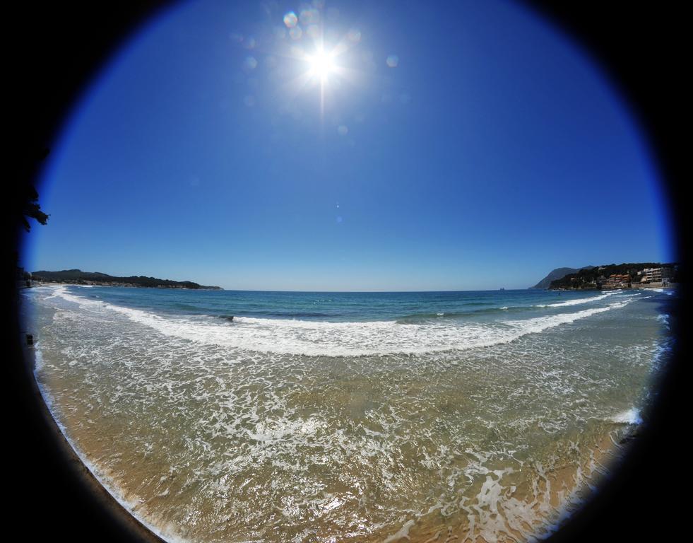 Le Poseidon Ξενοδοχείο La Seyne-sur-Mer Εξωτερικό φωτογραφία